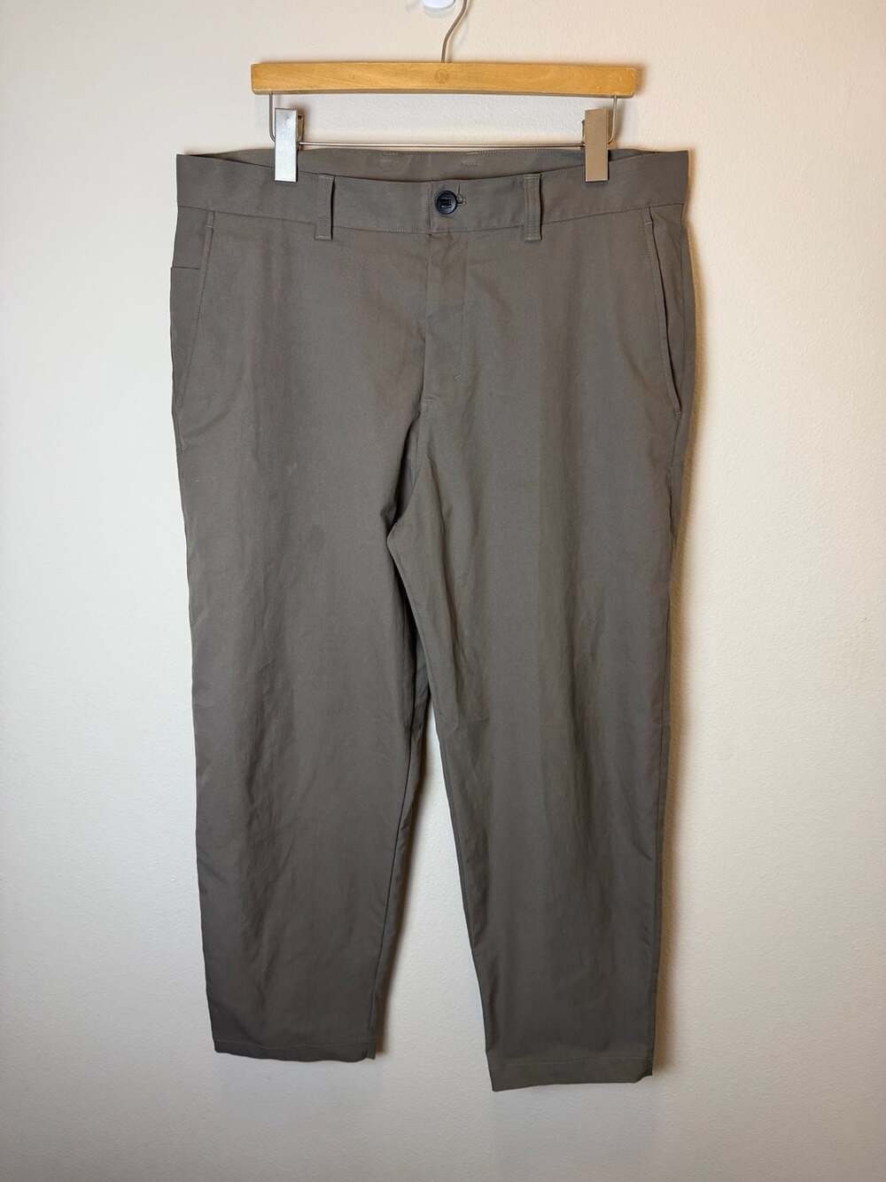 Lululemon ABC Classic-Fit Trouser 36